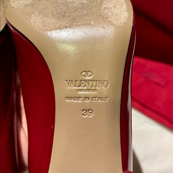 VALENTINO • red heels with small bow - Picture 7 of 15